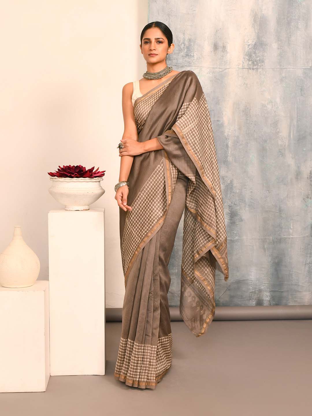 DOVE GREY (SAREE)