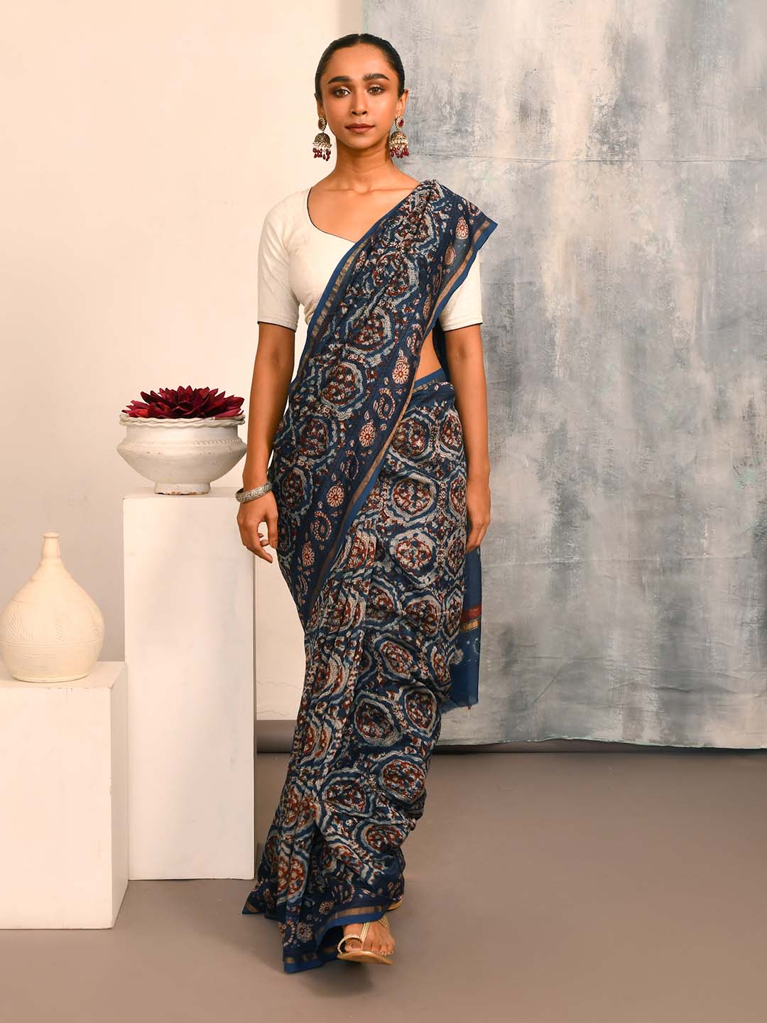 INDIGO HARMONY (SAREE)