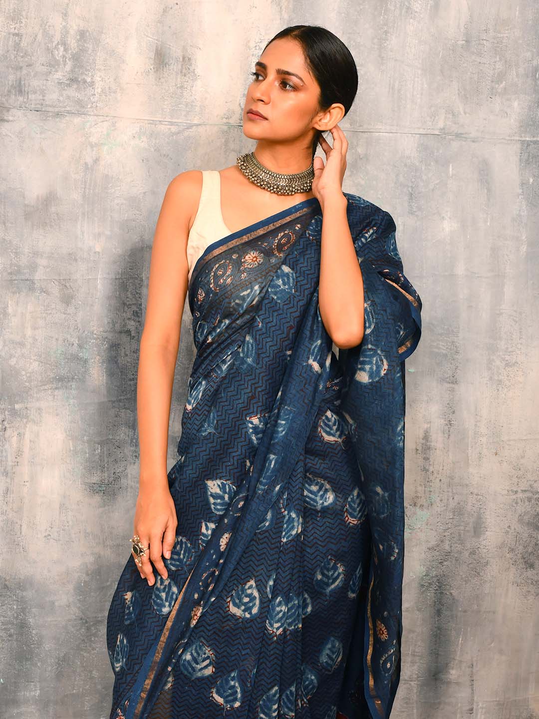 MIDNIGHT CHARM (SAREE)