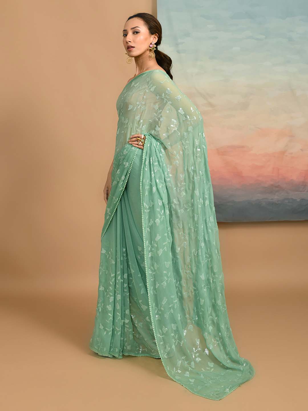 WHISPERING MEADOWS (SAREE)