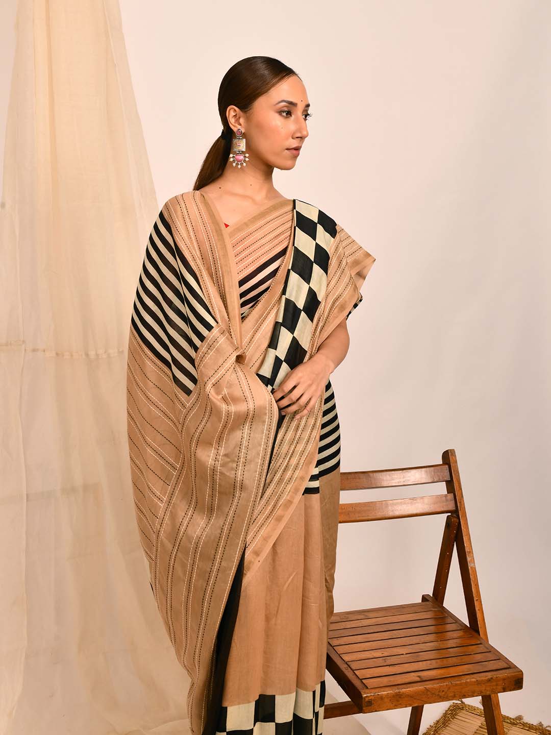 CLASSIC STRIPES (SAREE)