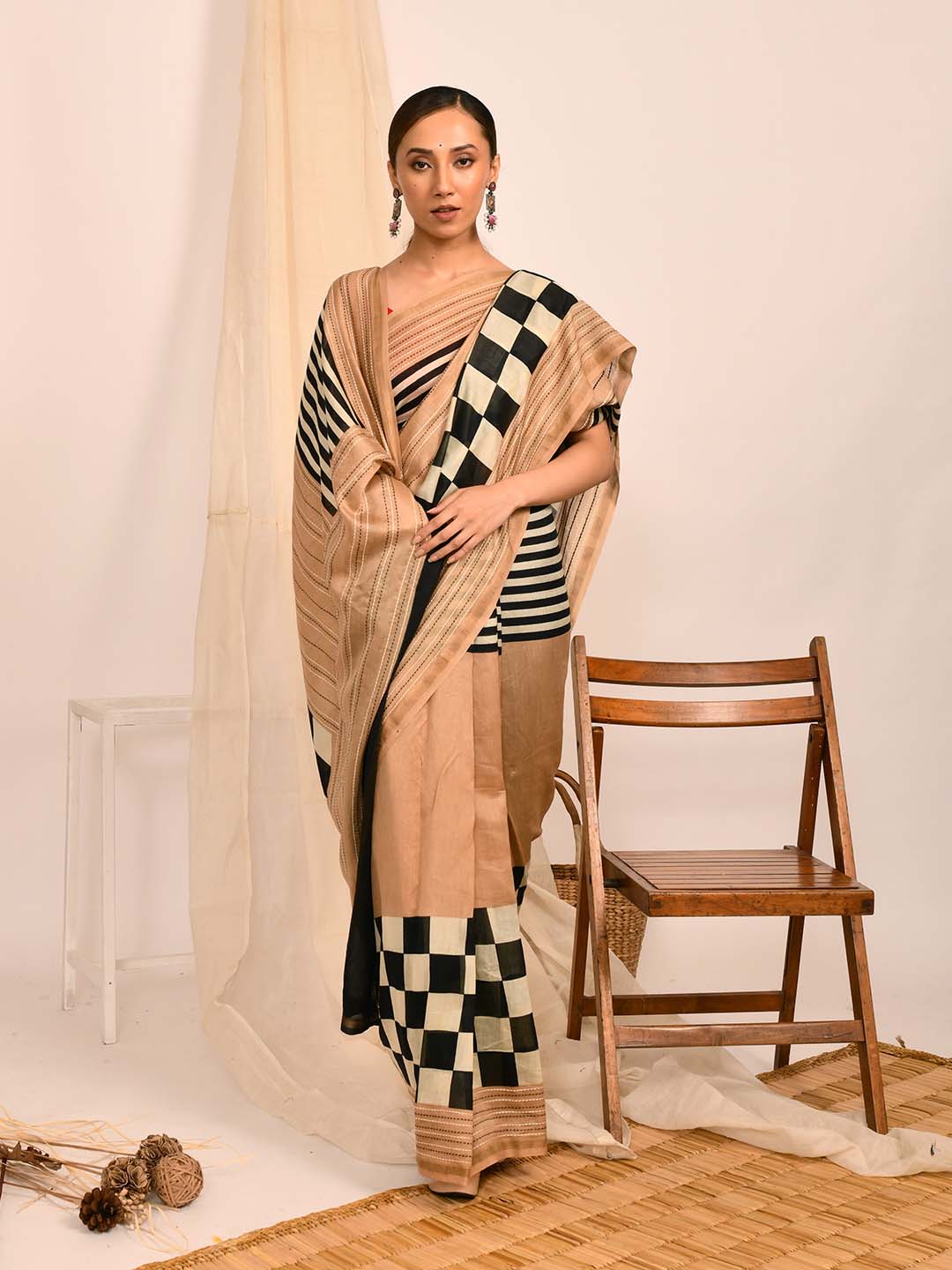 CLASSIC STRIPES (SAREE)