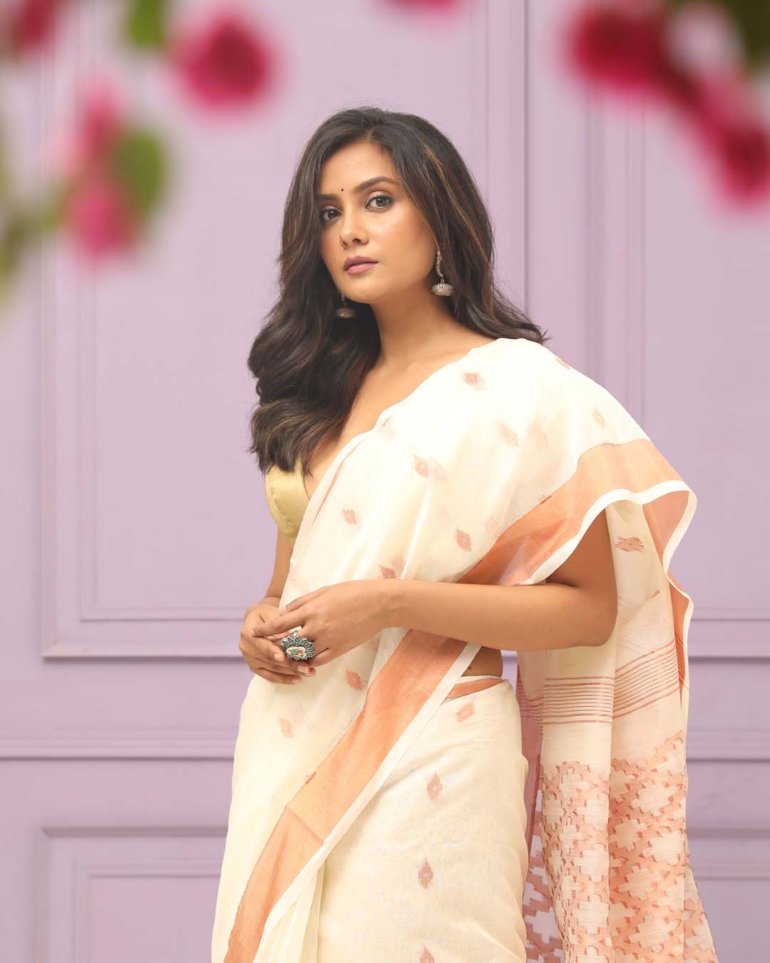 IVORY HARMONY (SAREE)