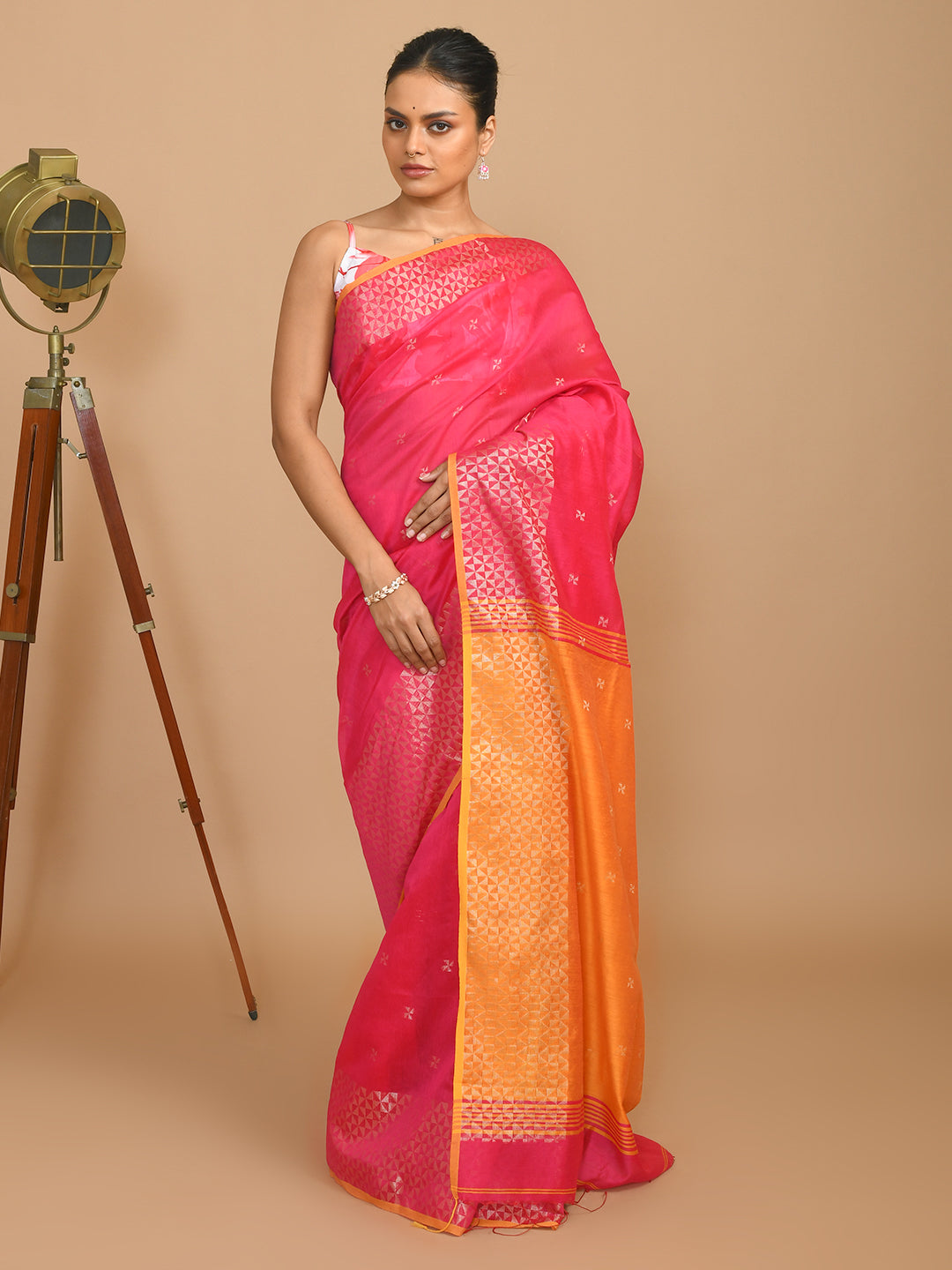 BLUSH REVERIE (SAREE)