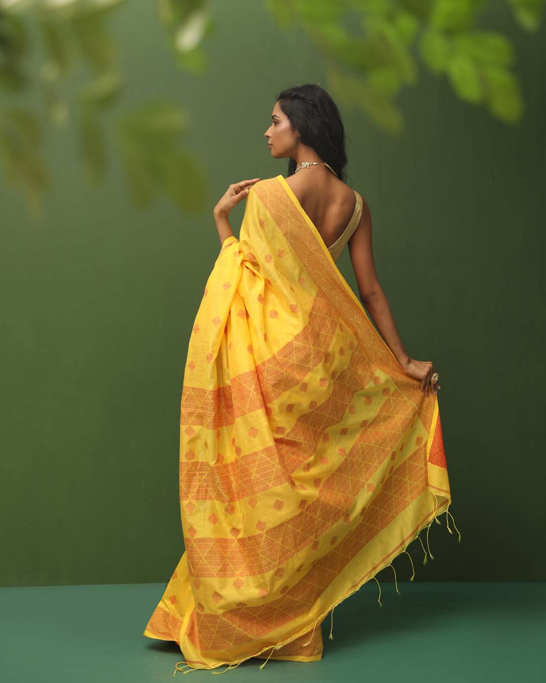 GOLDEN DAWN (SAREE)