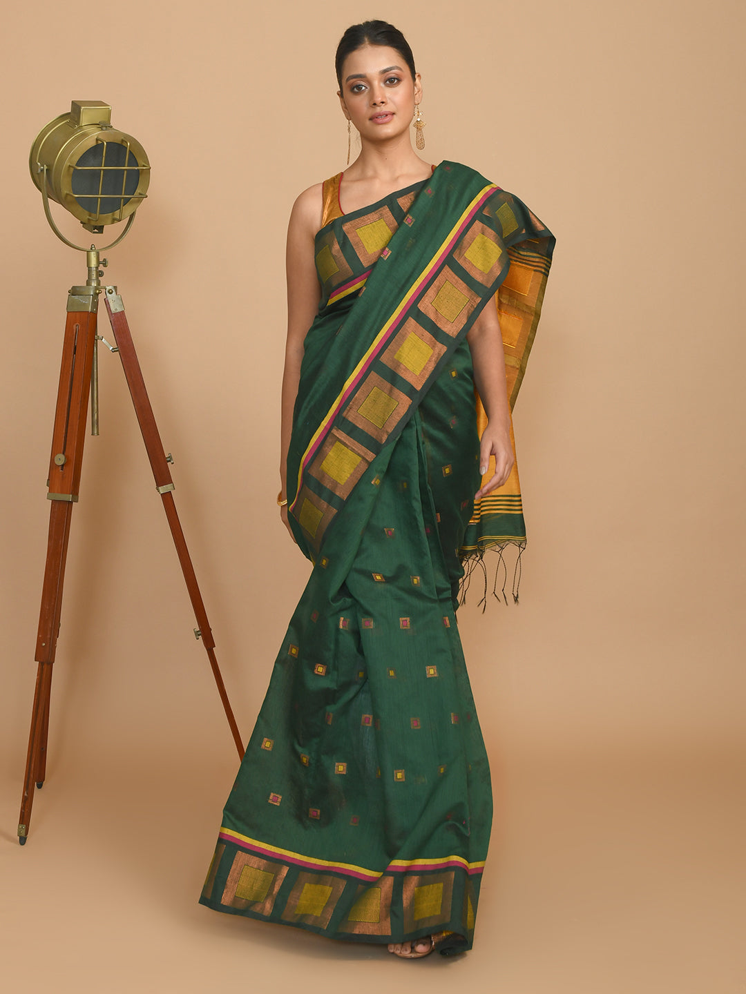 EMERALD ESSENCE (SAREE)