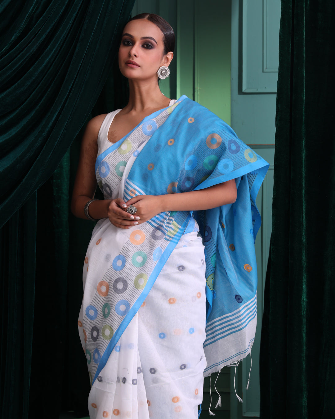 Jamdani White Woven Design Traditional Wear