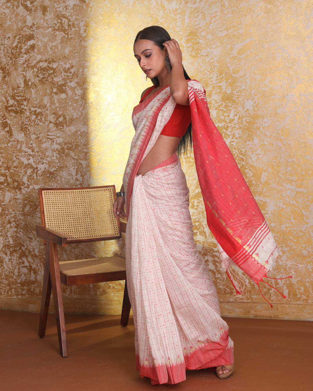 RED HARMONY (SAREE)