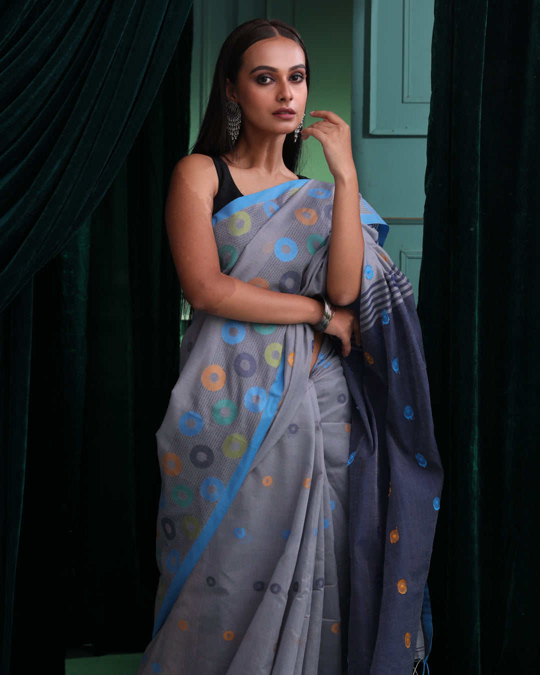 Jamdani Grey Woven Design Traditional Wear