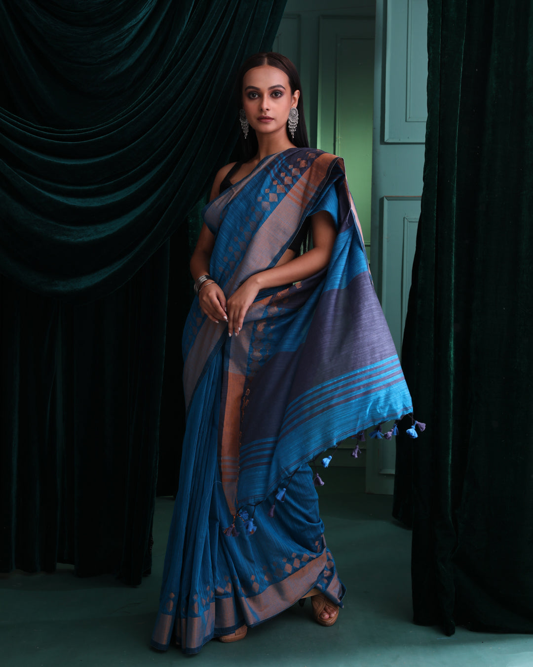 TWILIGHT WEAVE (SAREE)