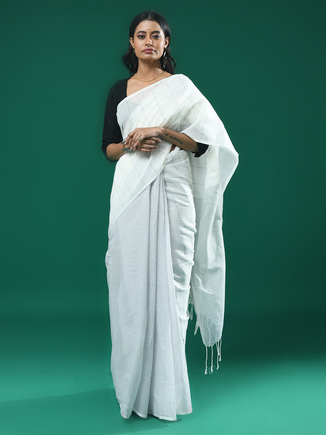 IVORY STRIPES (SAREE)