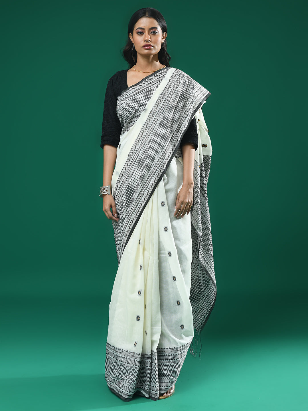 PURE WHISPER (SAREE)