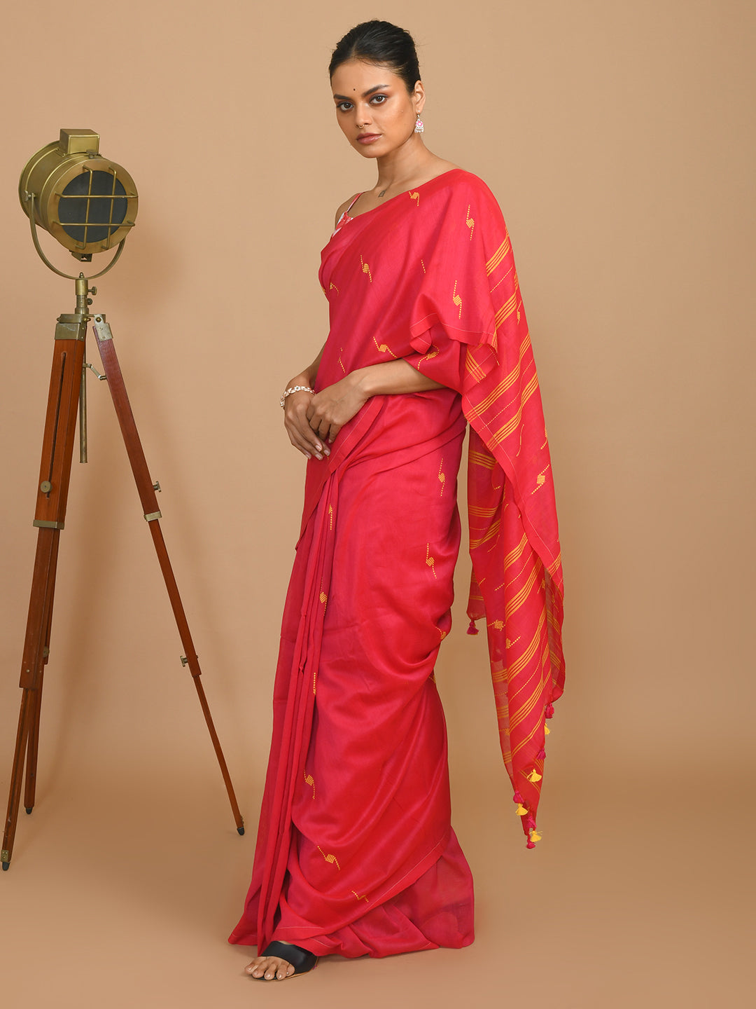 ROSEATE GLOW (SAREE)