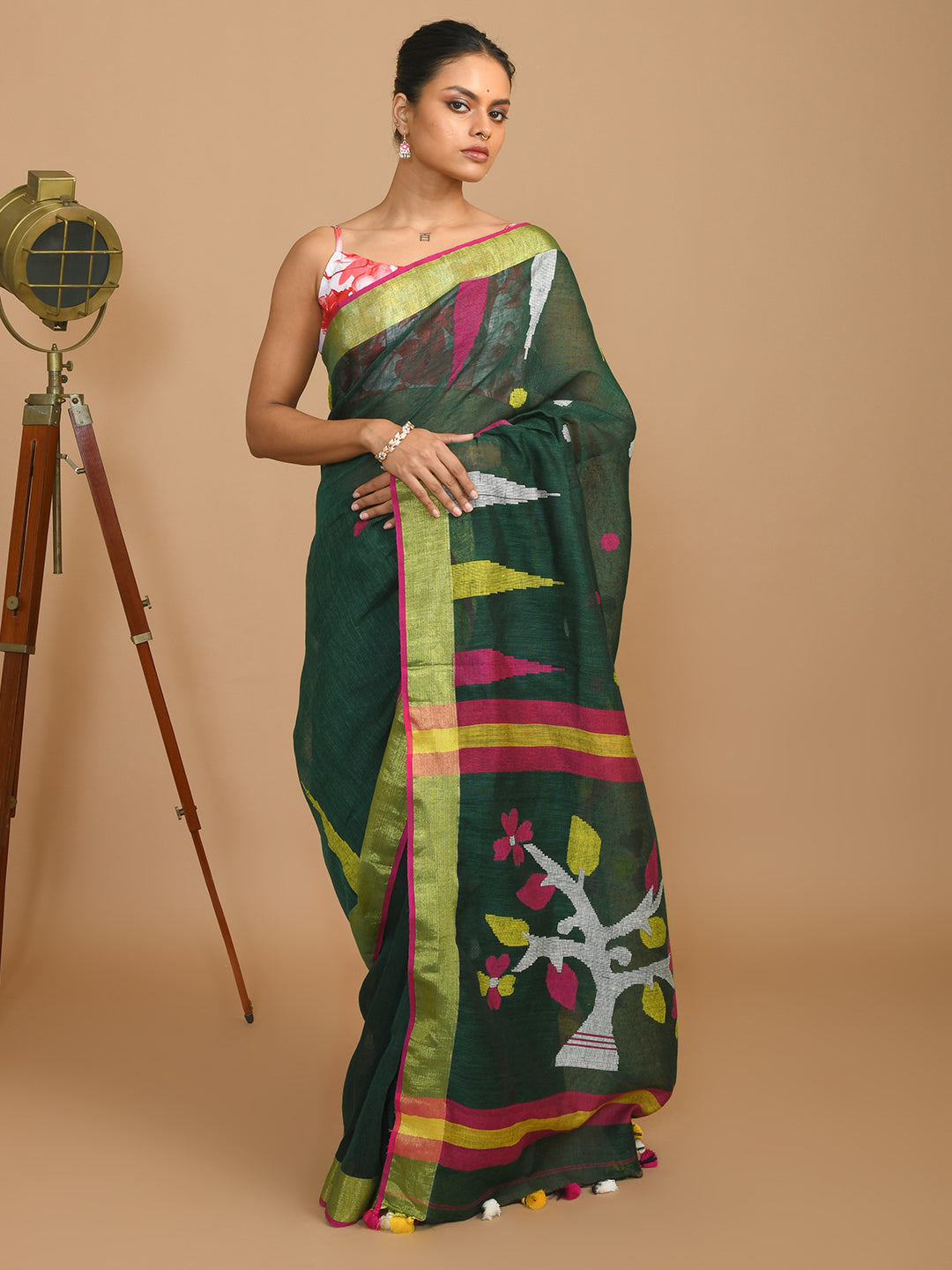 VERDANT CHARM (SAREE)