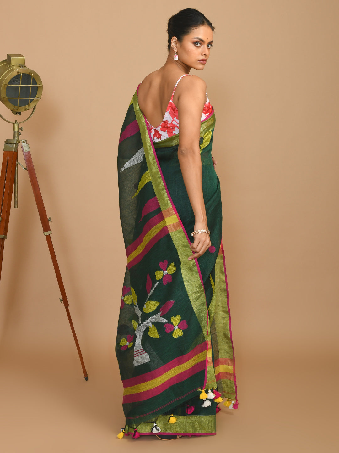 VERDANT CHARM (SAREE)