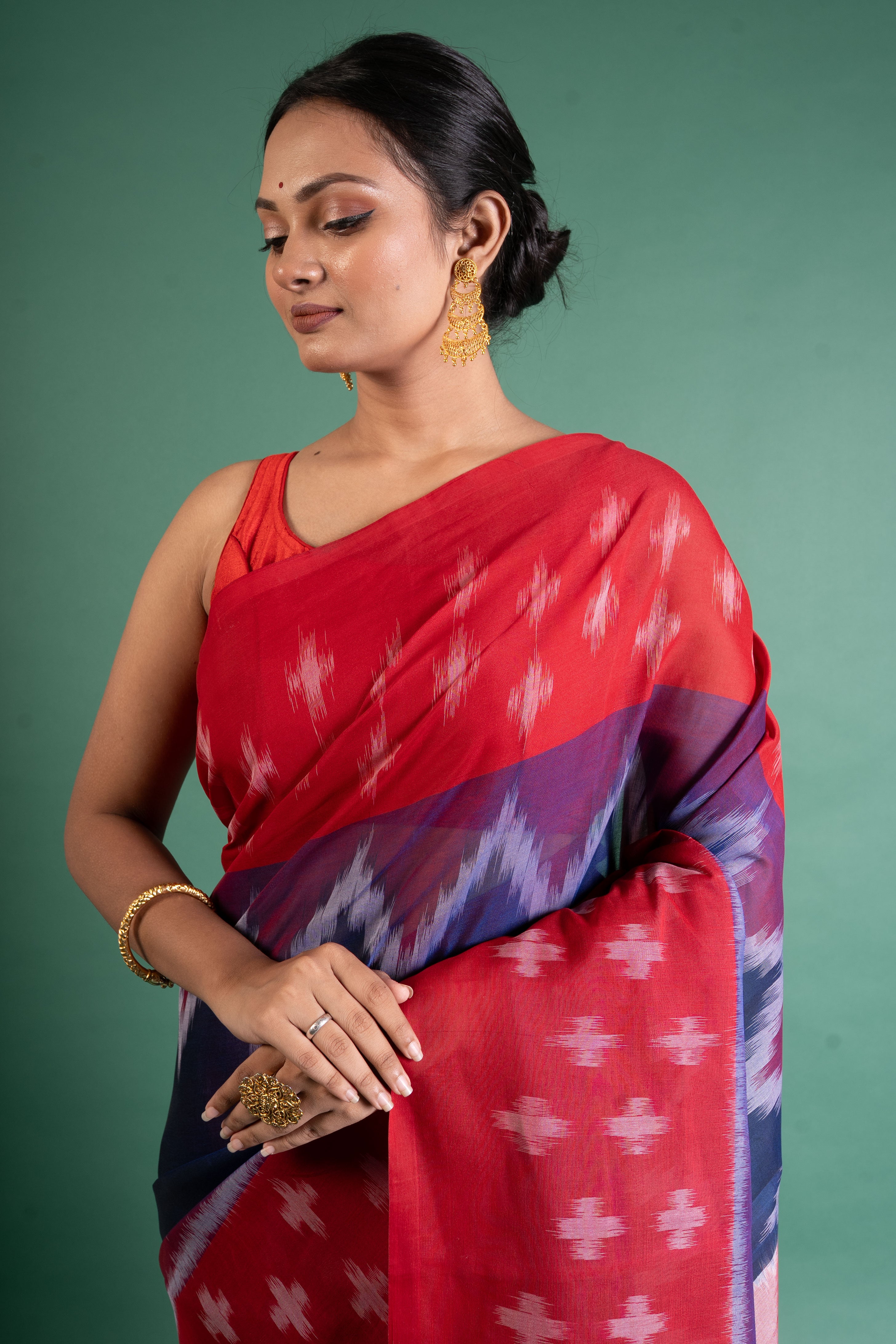 Rakta-Nila Ikat Whisper Handloom Cotton Saree