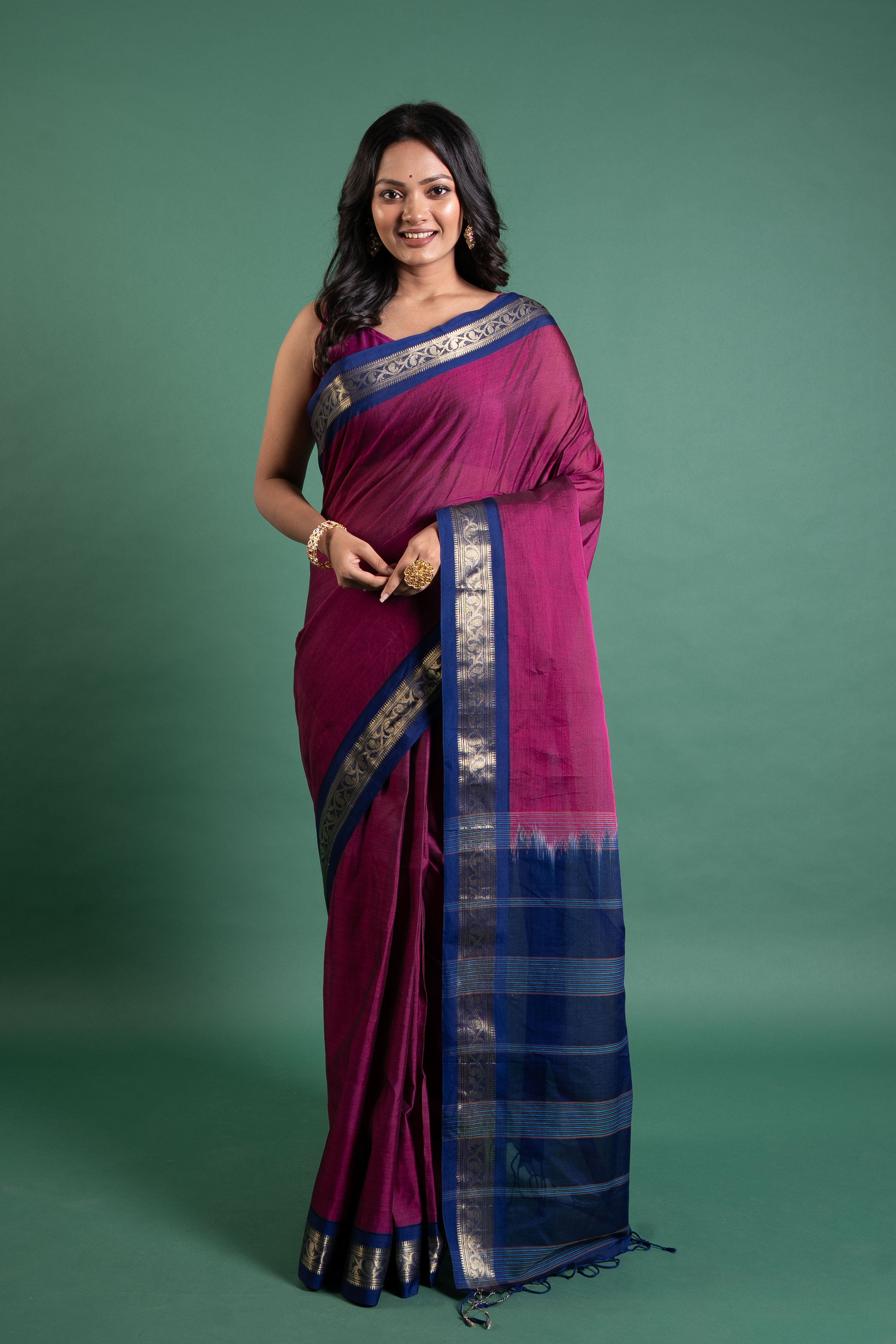 Magenta–Navy Zari Border Pure Handloom Saree