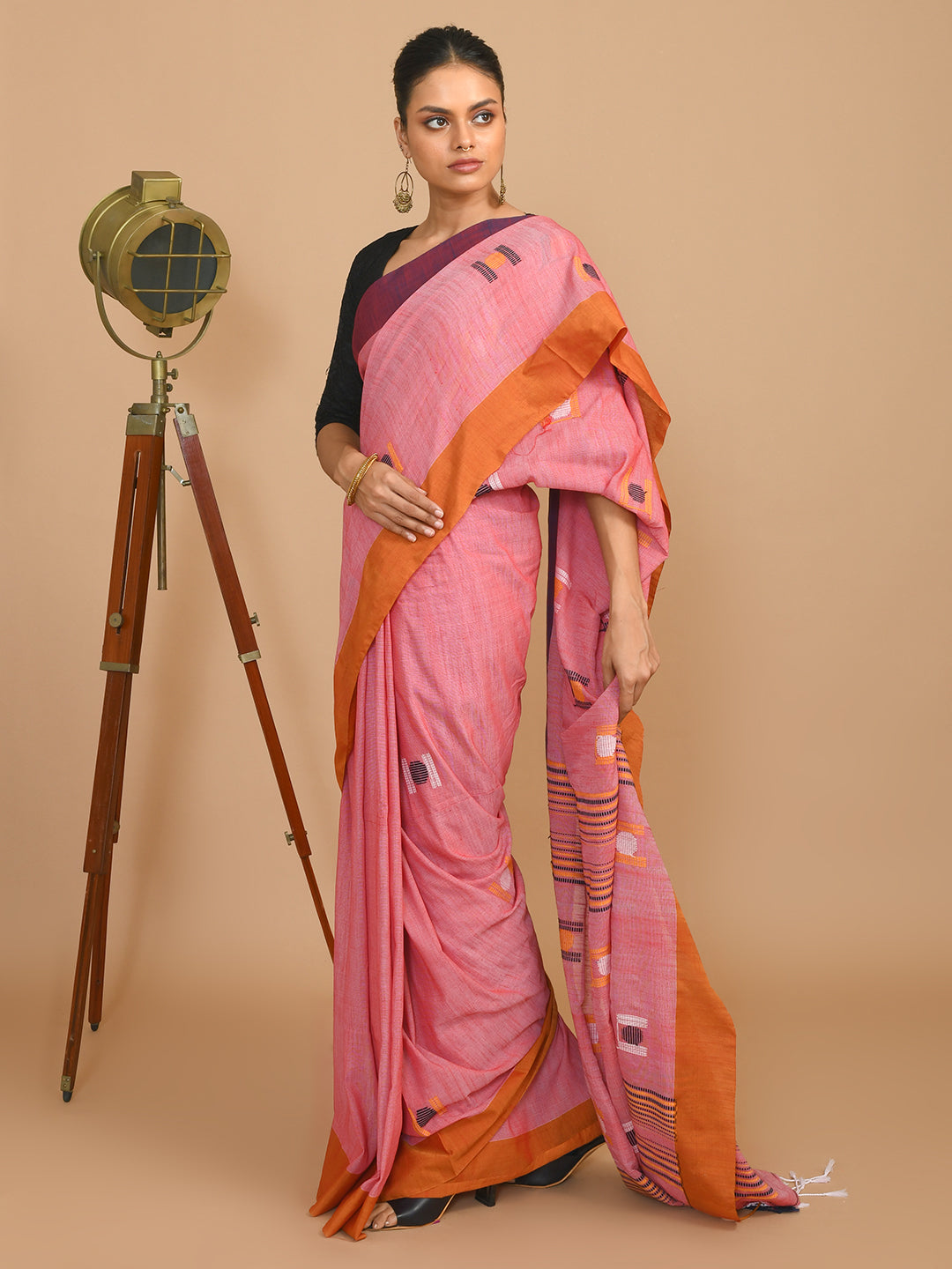 CRIMSON ELEGANCE (SAREE)