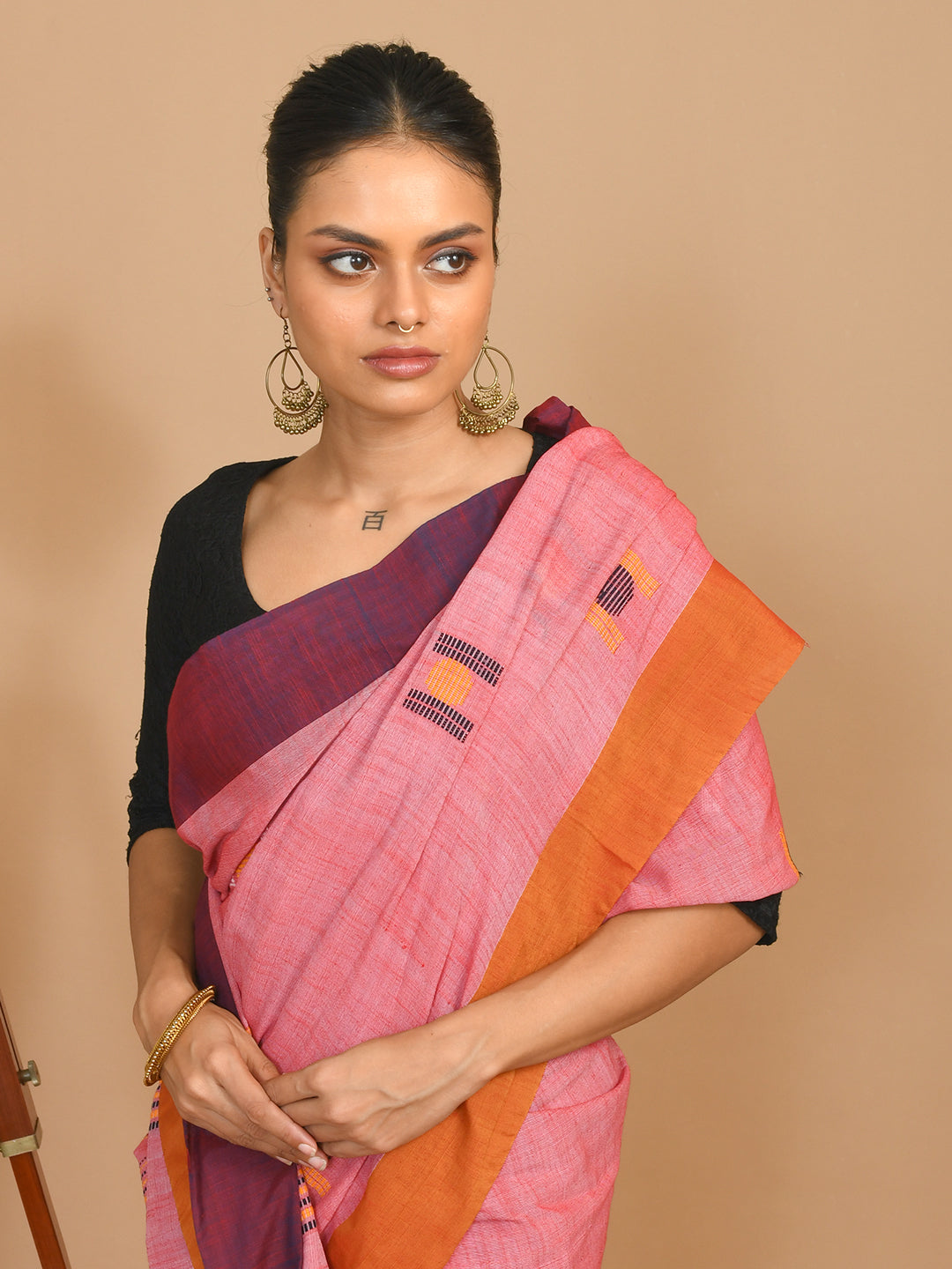 CRIMSON ELEGANCE (SAREE)