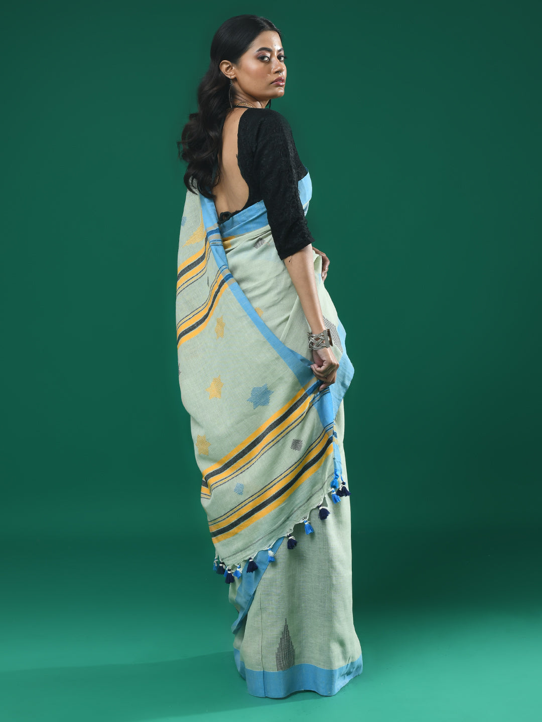 Jamdani Green Woven Design Daily Wear  Saree