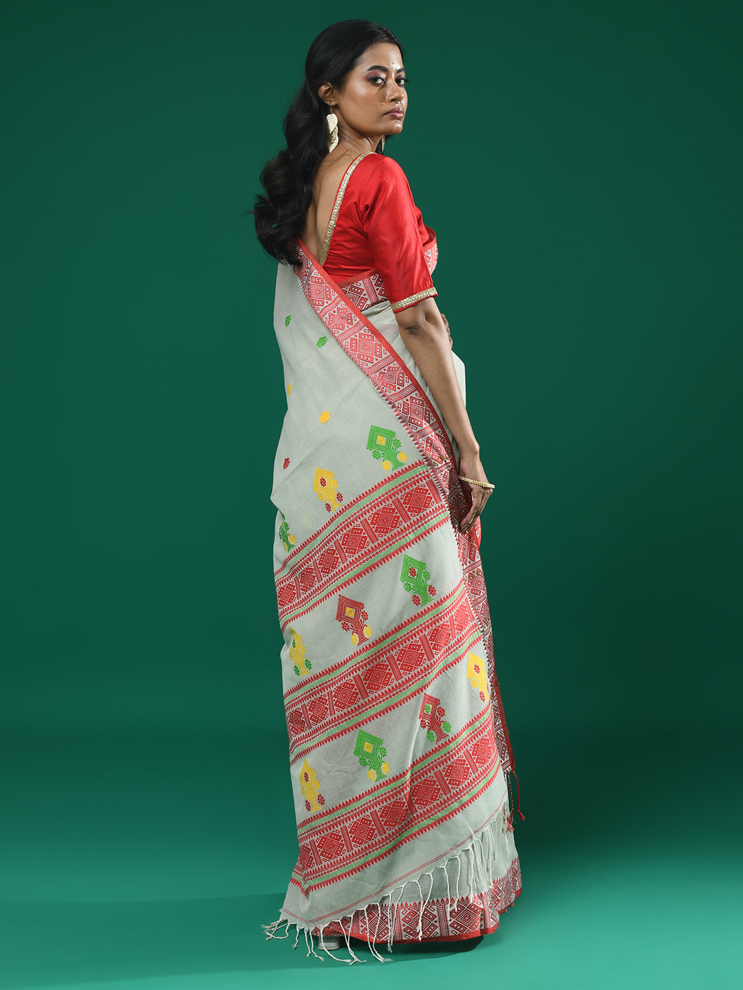 Jamdani Green Woven Design Daily Wear  Saree