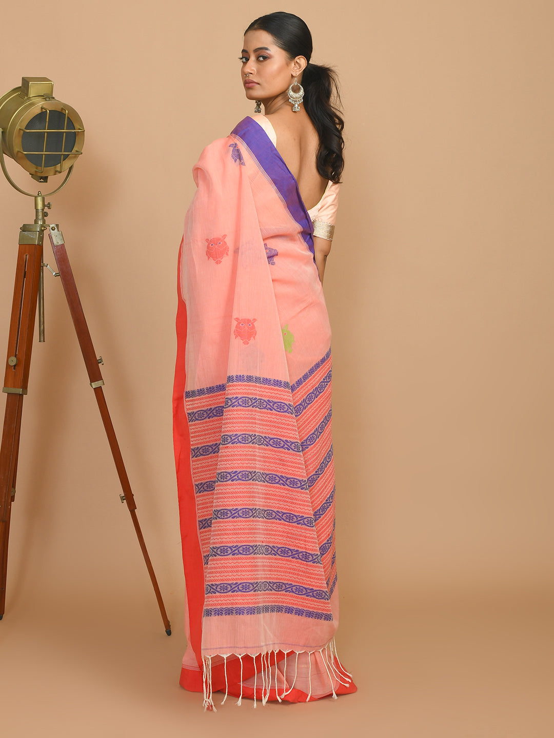 Jamdani Pink Woven Design Daily Wear  Saree