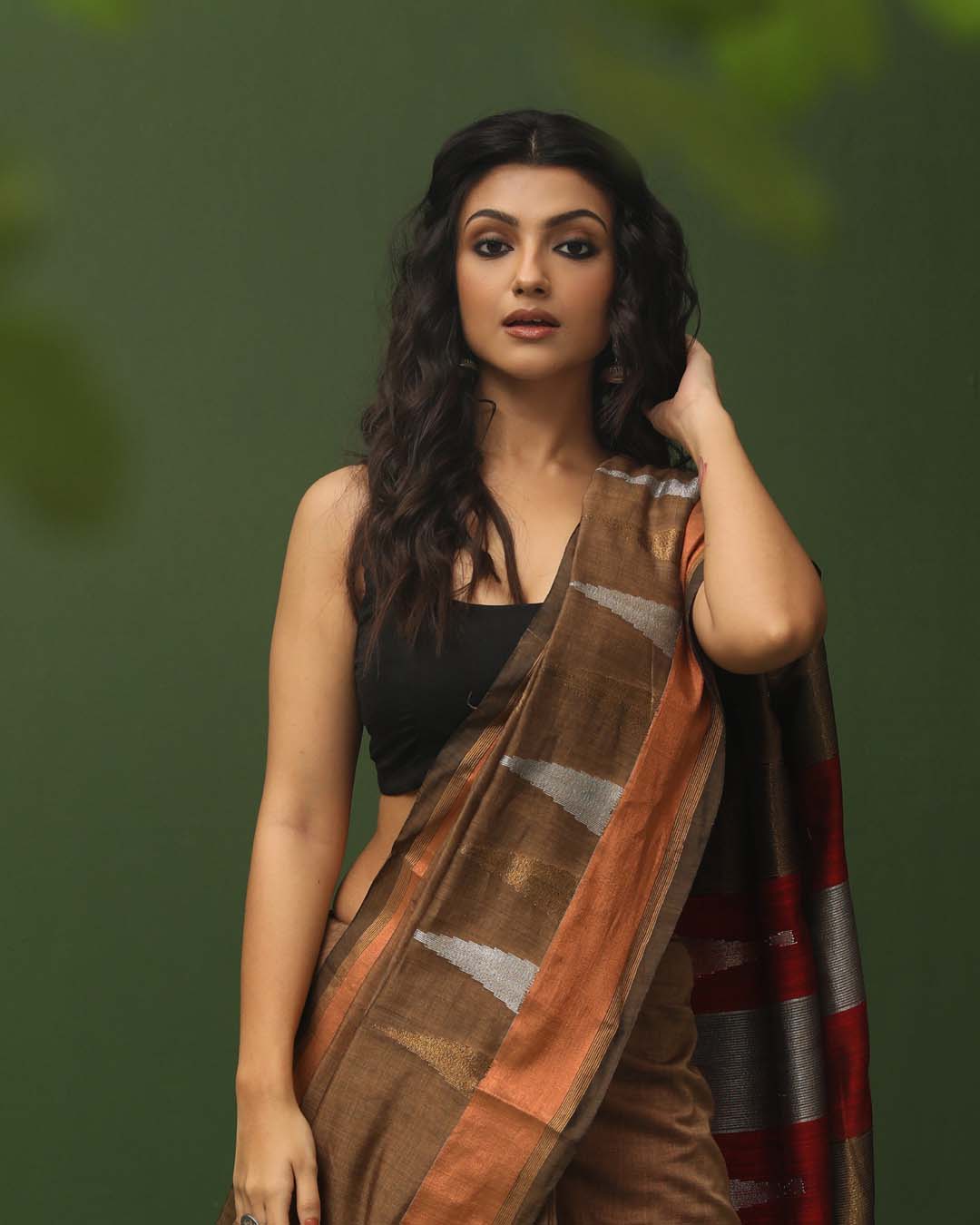 EARTH’S EMBRACE (HANDLOOM LIVA SAREE)
