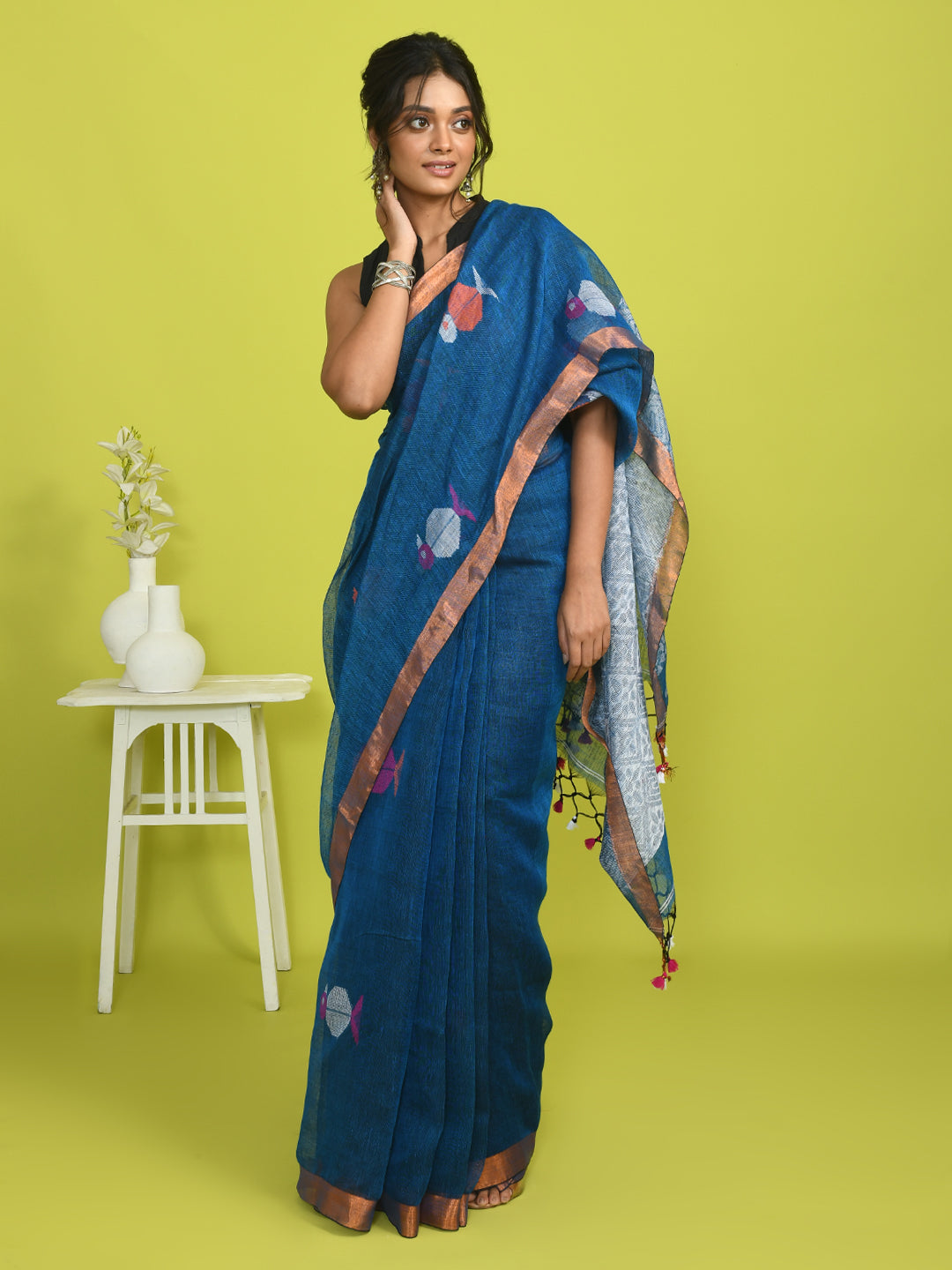 AZURE GRACE (SAREE)