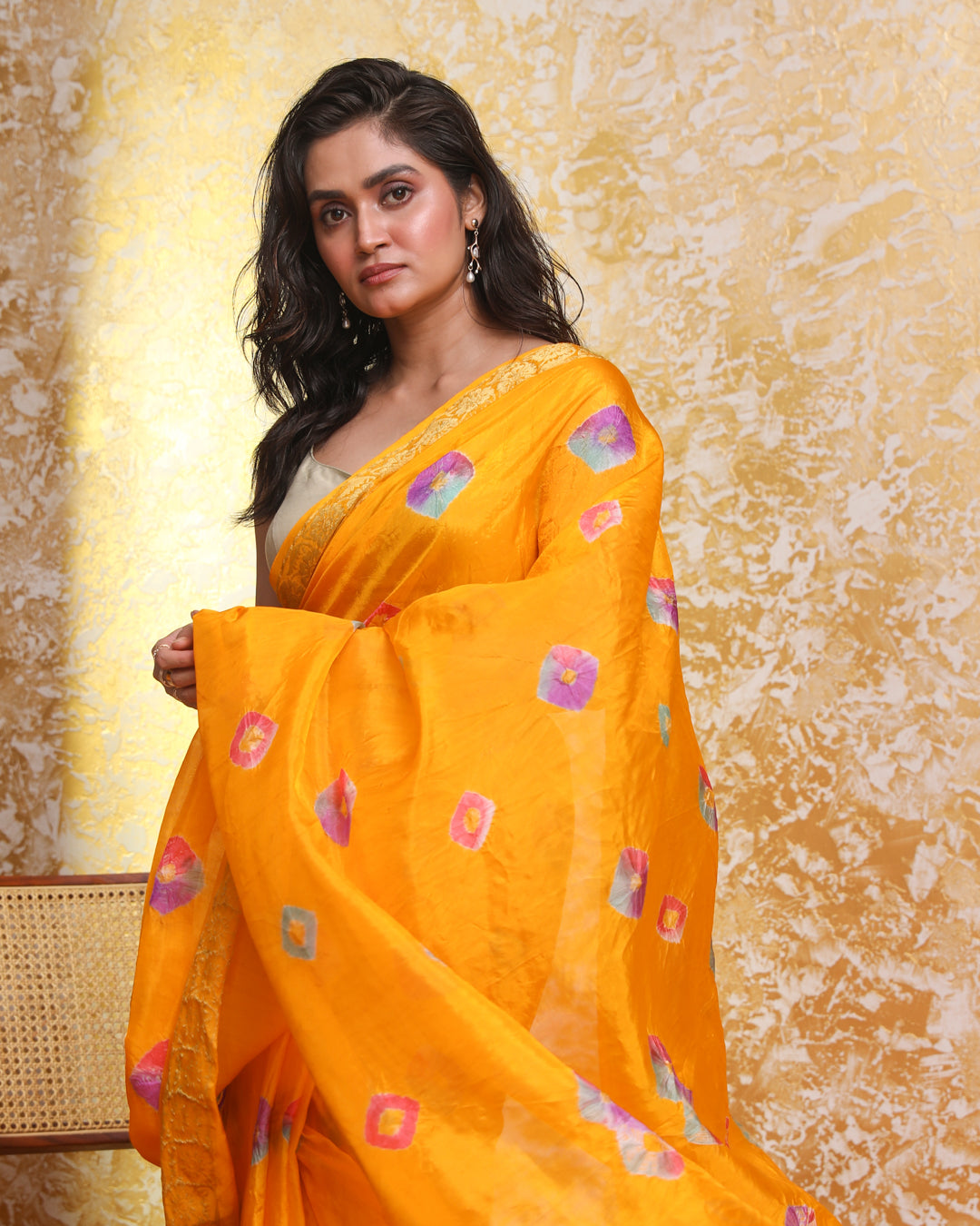 BANDHANI AURA (SAREE)