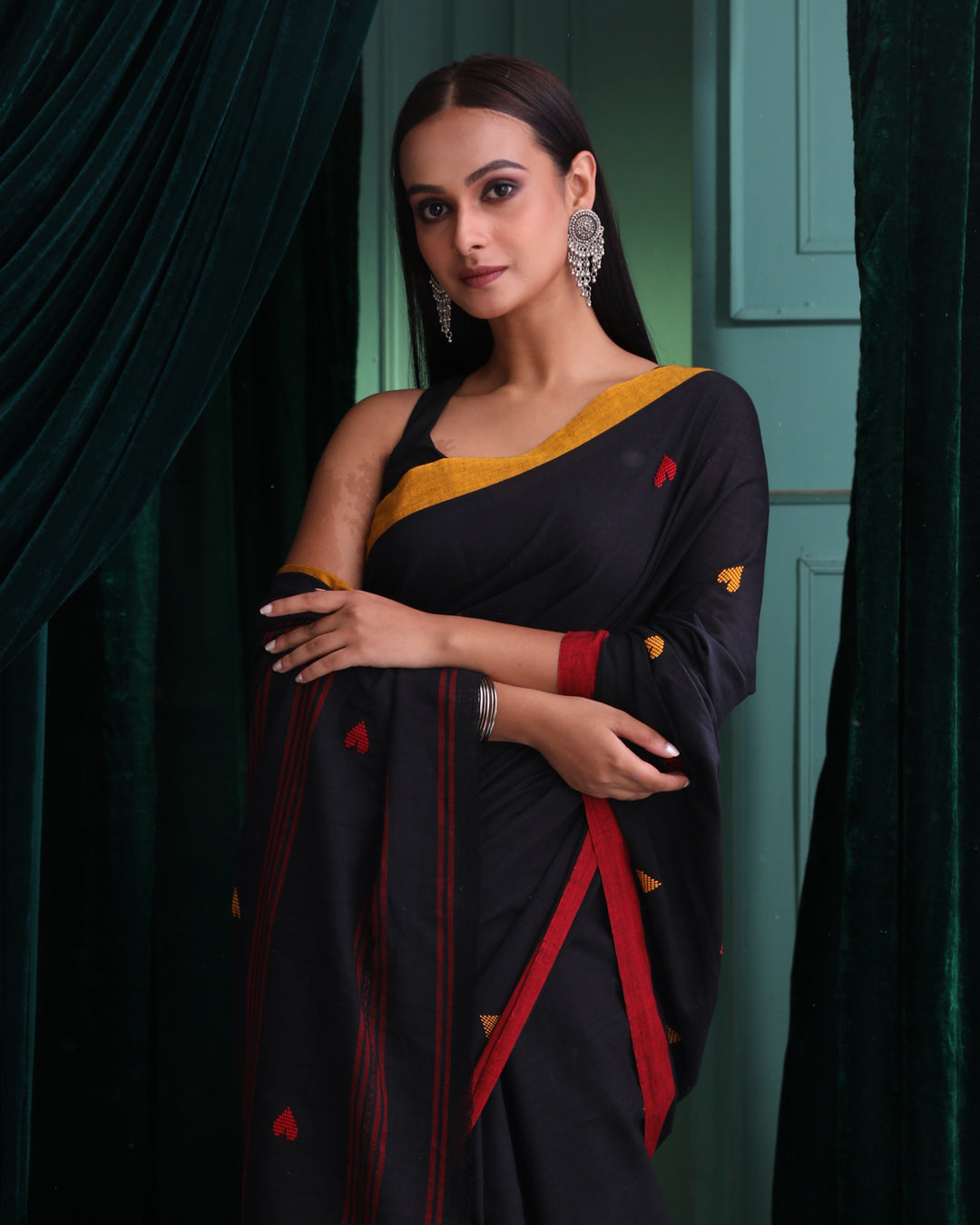 MIDNIGHT MUSE (TAANT  SAREE)