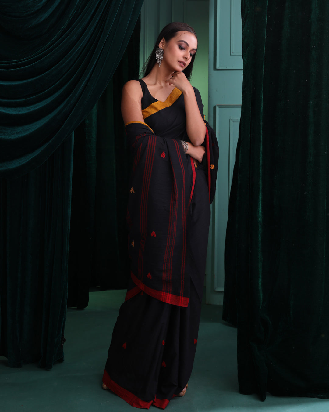 MIDNIGHT MUSE (SAREE)