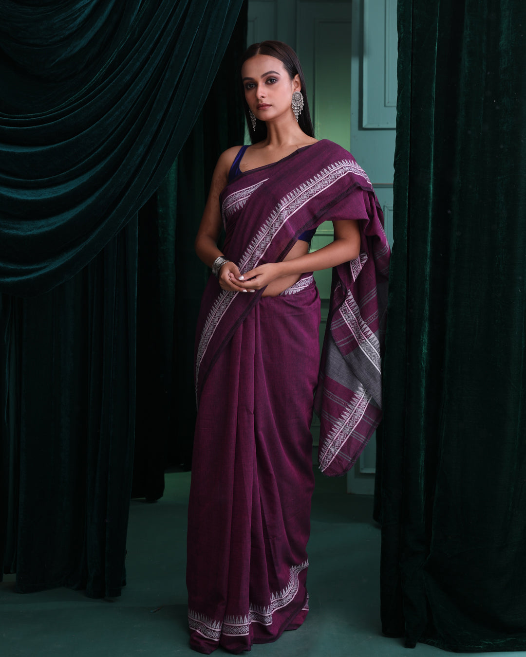 ROYAL RHYTHMS (SAREE)