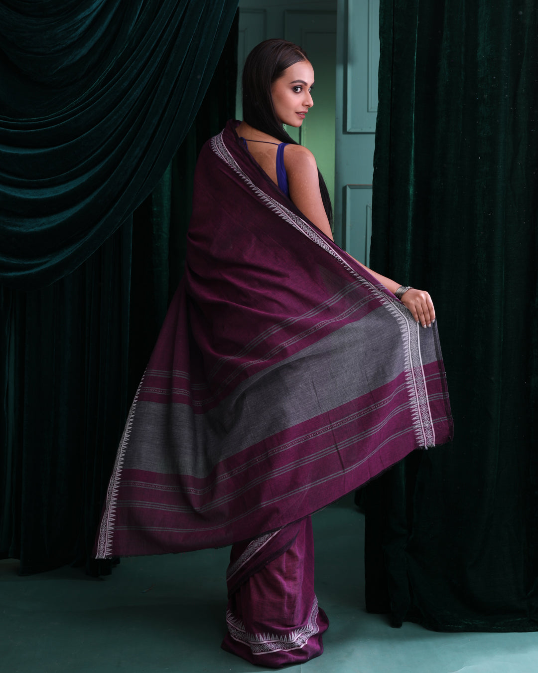 ROYAL RHYTHMS (SAREE)