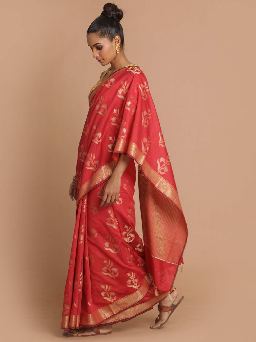 Indethnic Banarasi Red Woven Design Daily Wear Saree - View 2