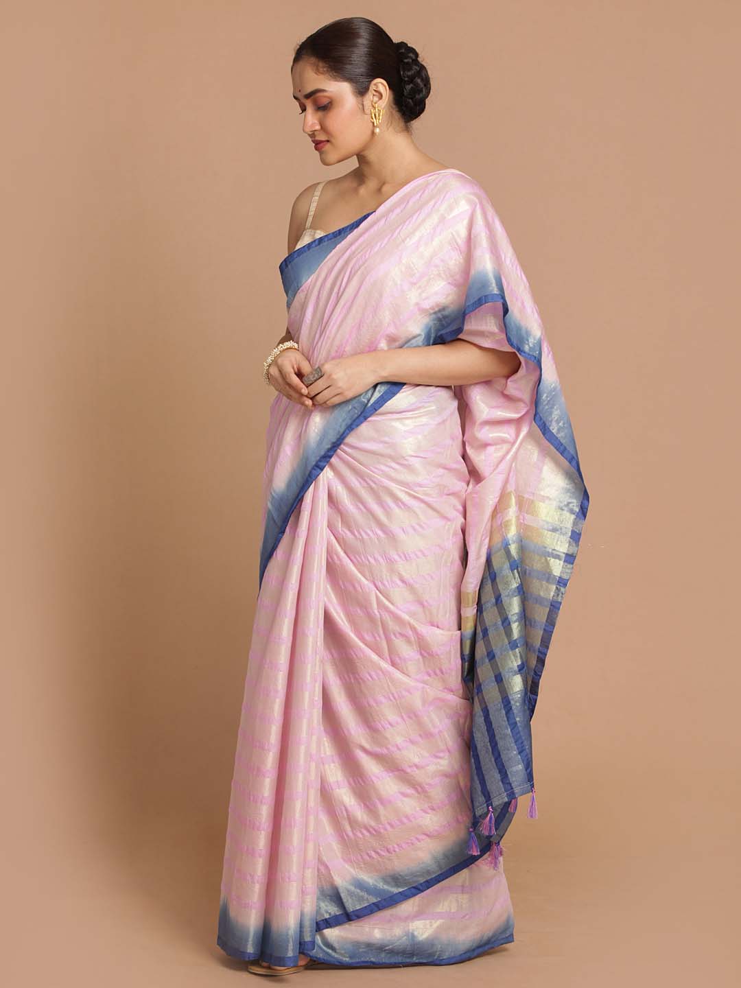 Indethnic Banarasi Lavendar Woven Design Daily Wear Saree - View 2