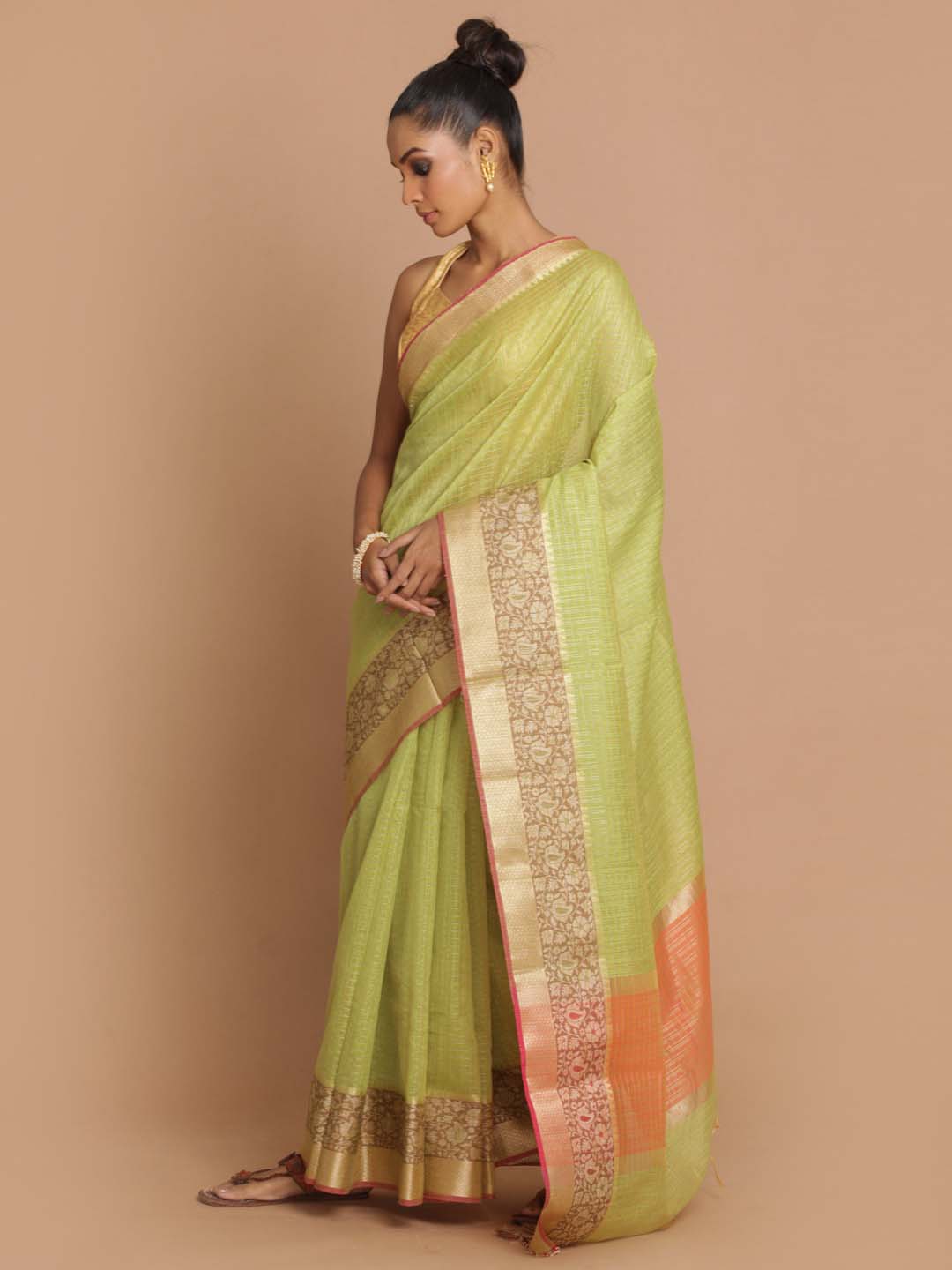 Indethnic Banarasi Green Checked Daily Wear Saree - View 2