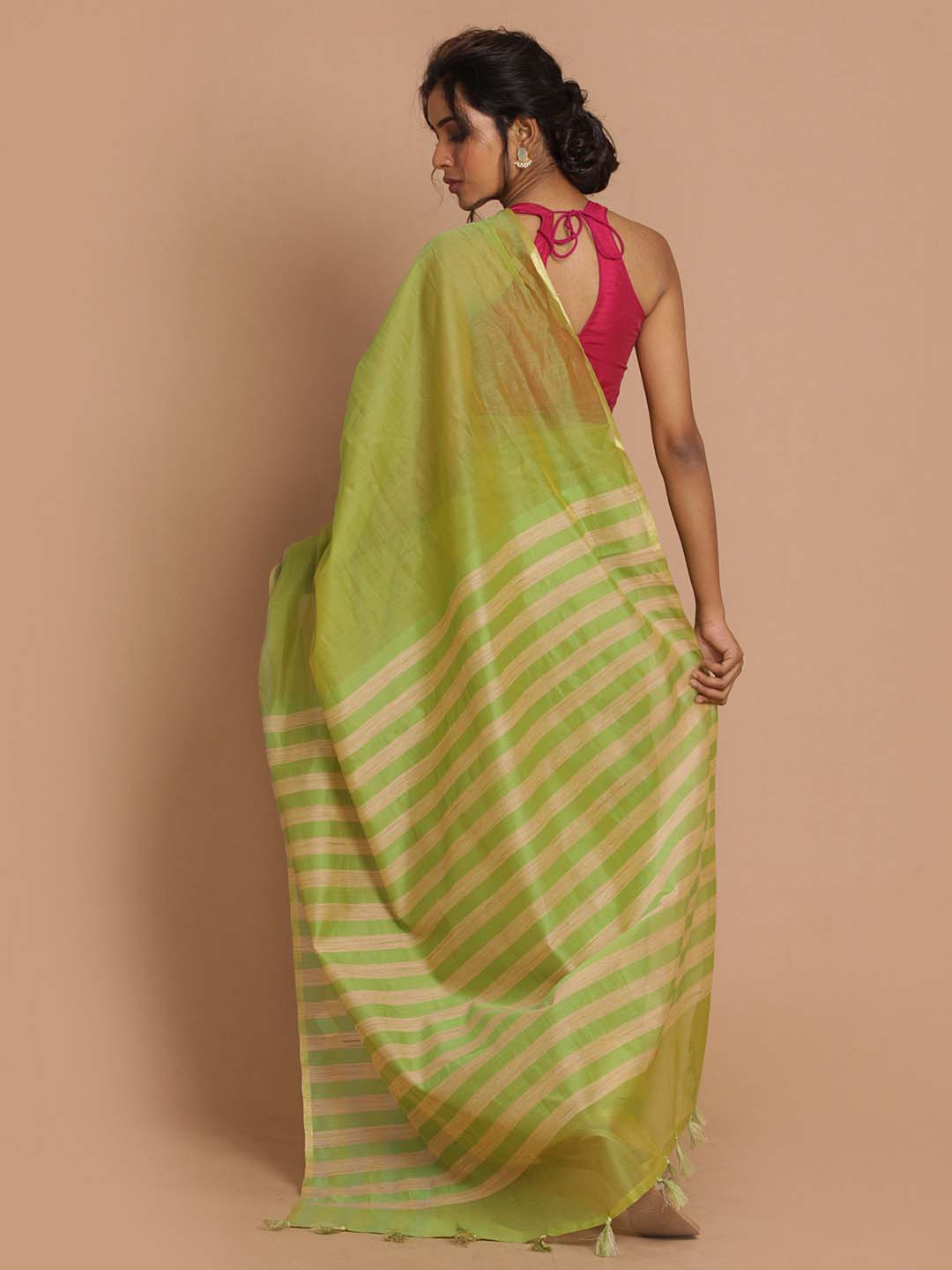 Indethnic Banarasi Lime Green Solid Daily Wear Saree - View 3