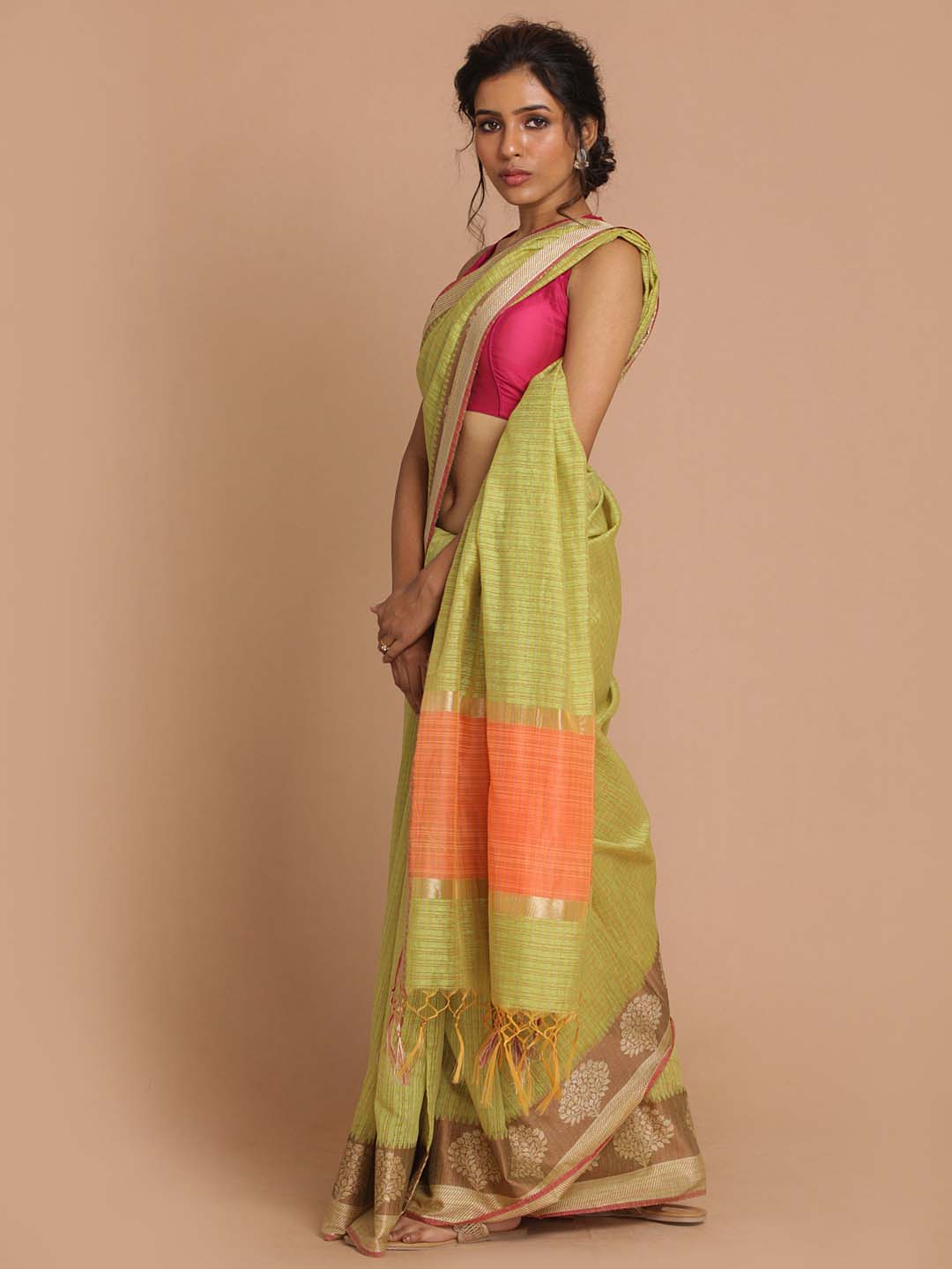Indethnic Banarasi Lime Green Checked Daily Wear Saree - View 2