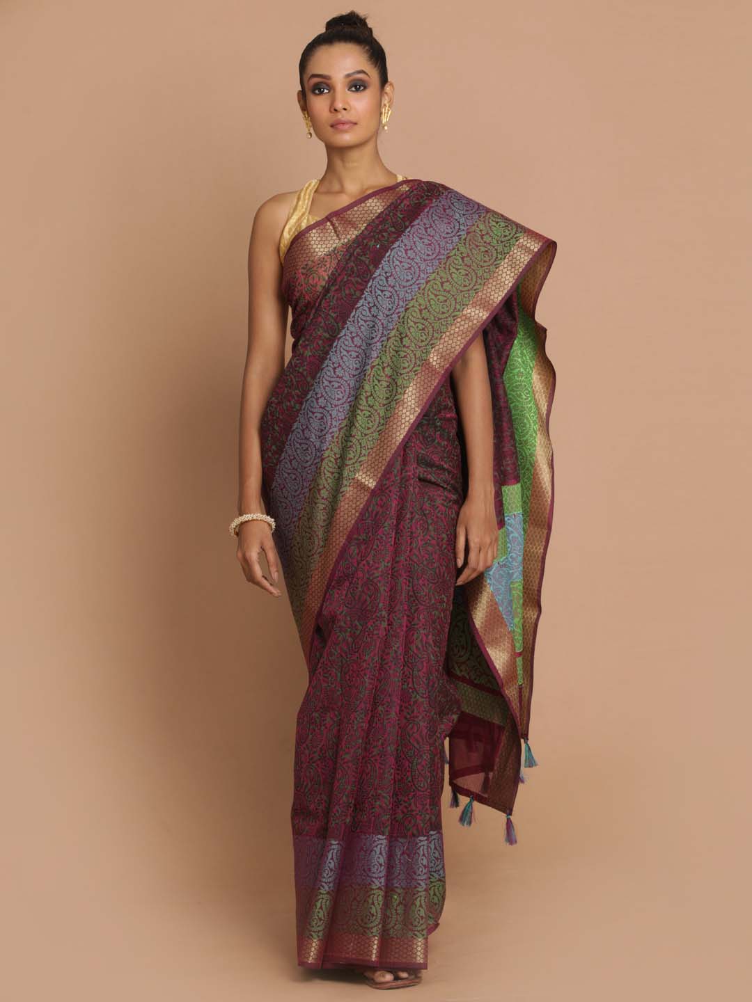 Indethnic Banarasi Magenta Printed Daily Wear Saree - View 1