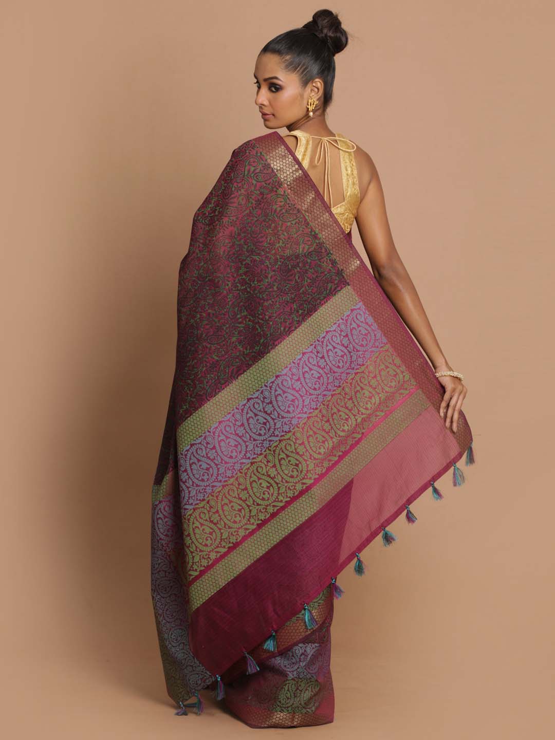 Indethnic Banarasi Magenta Printed Daily Wear Saree - View 3