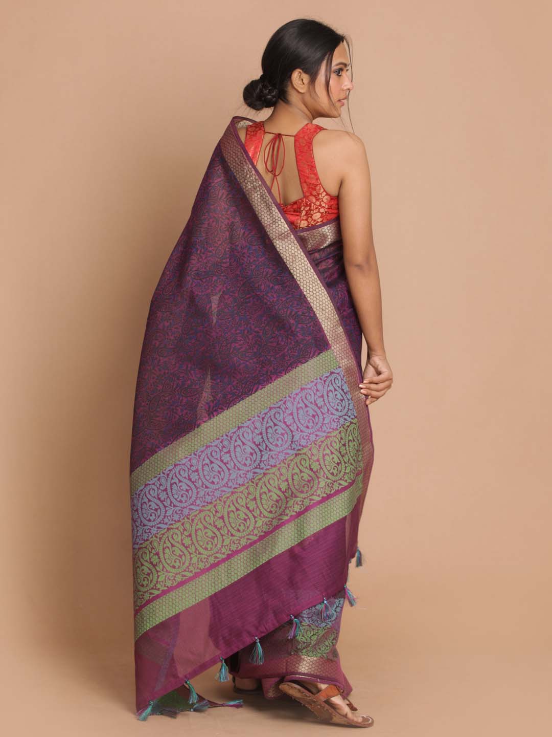 Indethnic Banarasi Wine Printed Daily Wear Saree - View 3