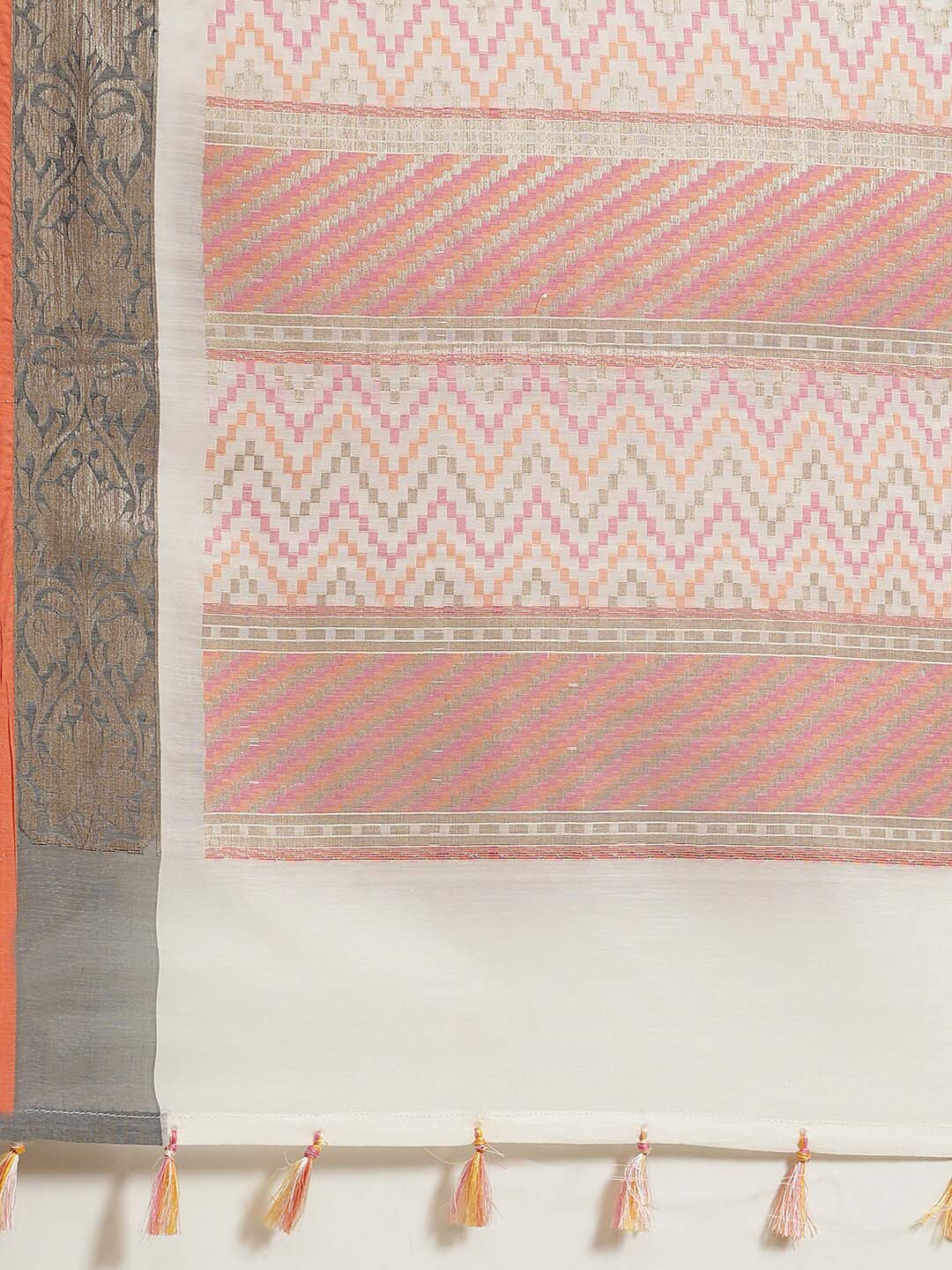 Indethnic Banarasi White Woven Design Daily Wear Saree - Saree Detail View