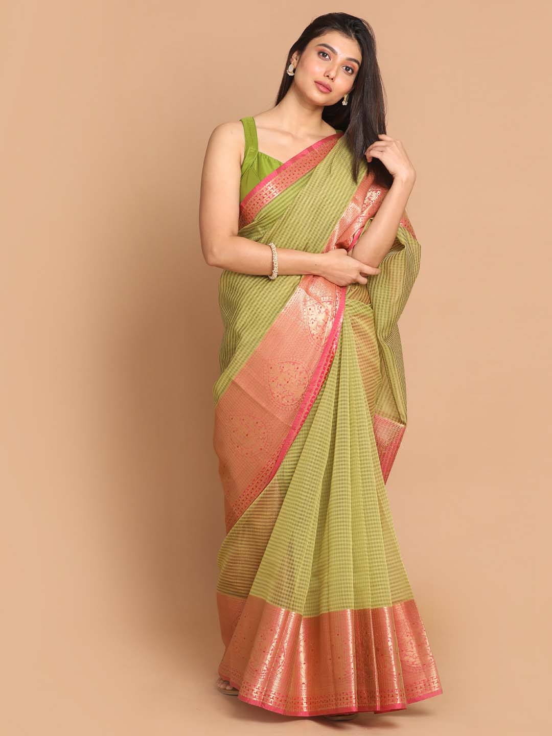 Indethnic Banarasi Lime Green Checked Daily Wear Saree - View 3