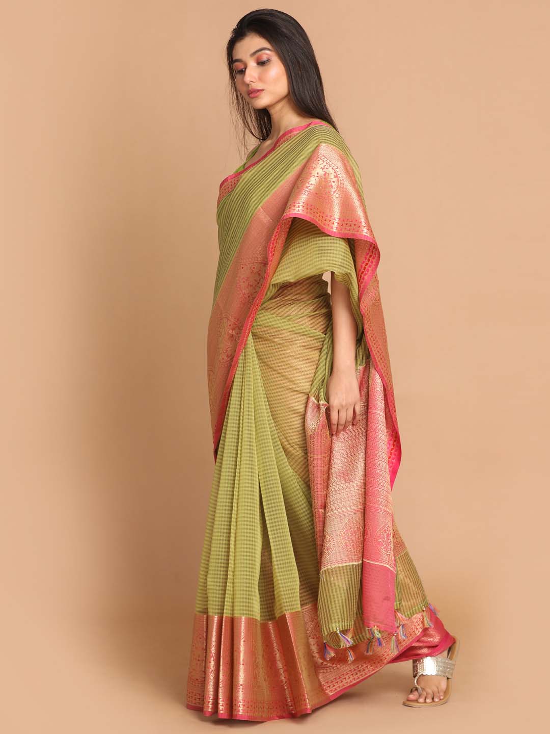 Indethnic Banarasi Lime Green Checked Daily Wear Saree - View 3
