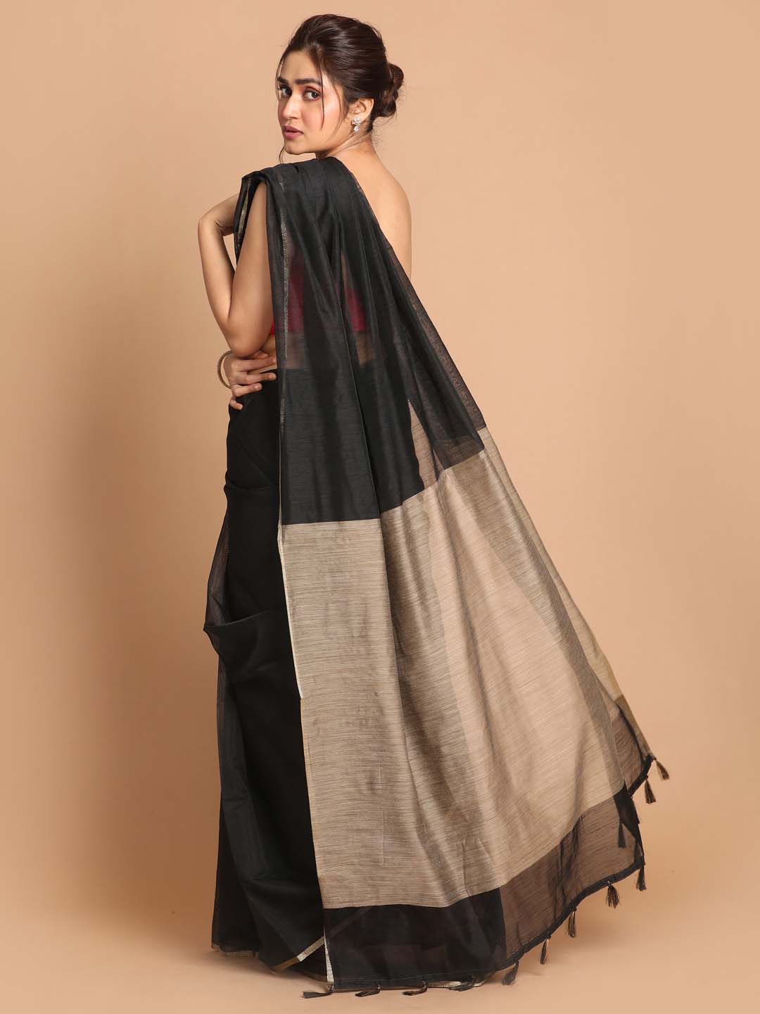 Indethnic Banarasi Black Solid Daily Wear Saree - View 3