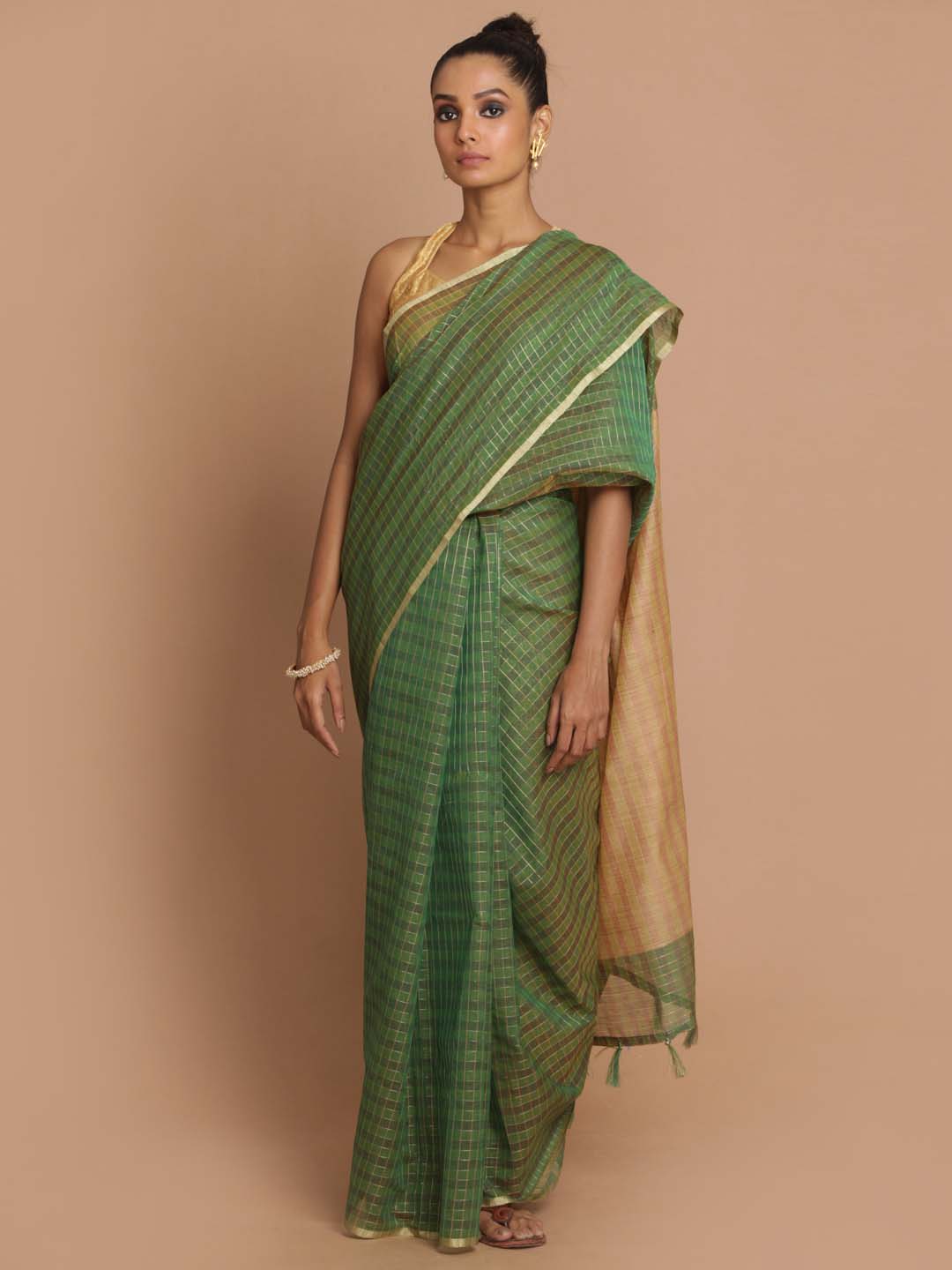 Indethnic Banarasi Green Checked Daily Wear Saree - View 1