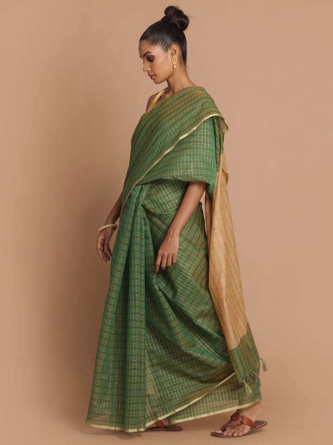 Indethnic Banarasi Green Checked Daily Wear Saree - View 2