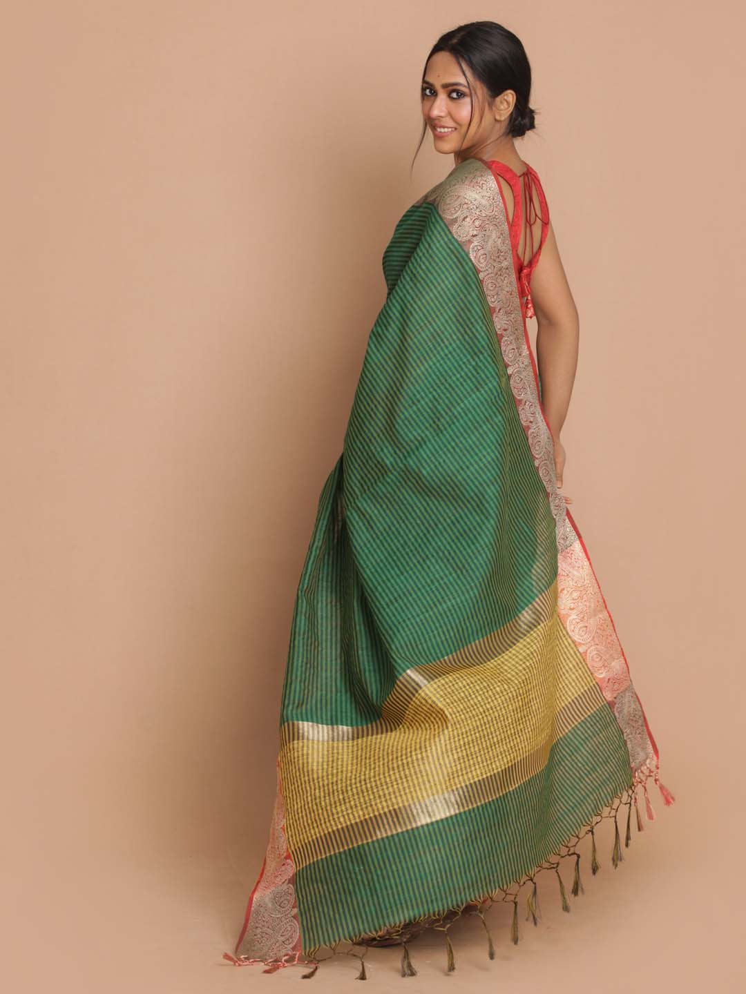 Indethnic Banarasi Green Woven Design Daily Wear Saree - View 3