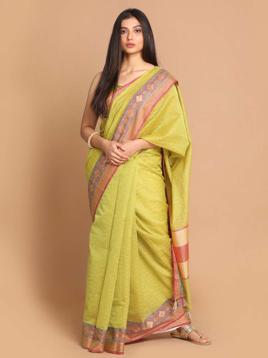 Indethnic Banarasi Green Checked Daily Wear Saree - View 1