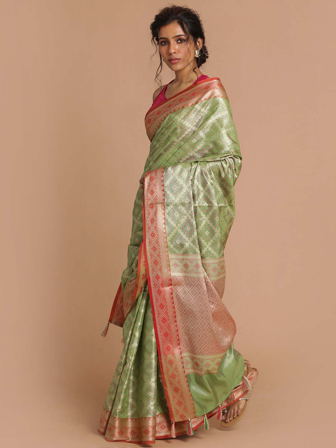 Indethnic Banarasi Green Woven Design Daily Wear Saree - View 2